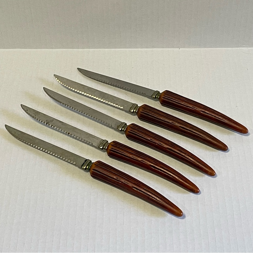 VTG Faux Antlers Faux Wood Bakelite Steak Knives Forgecraft Mid Century MCM x5